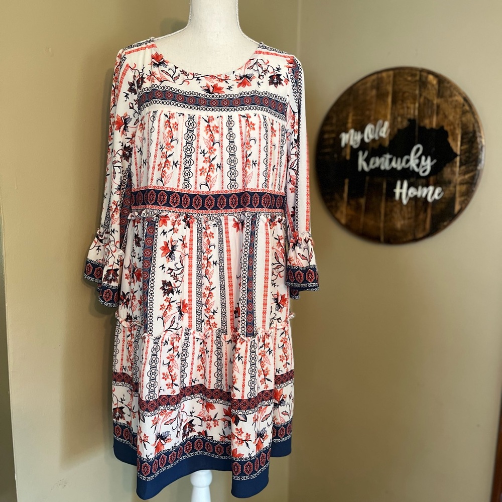 NWOT VIVI Floral Patterned Dress